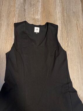 CAbi Black V-Neck Sleeveless Dress